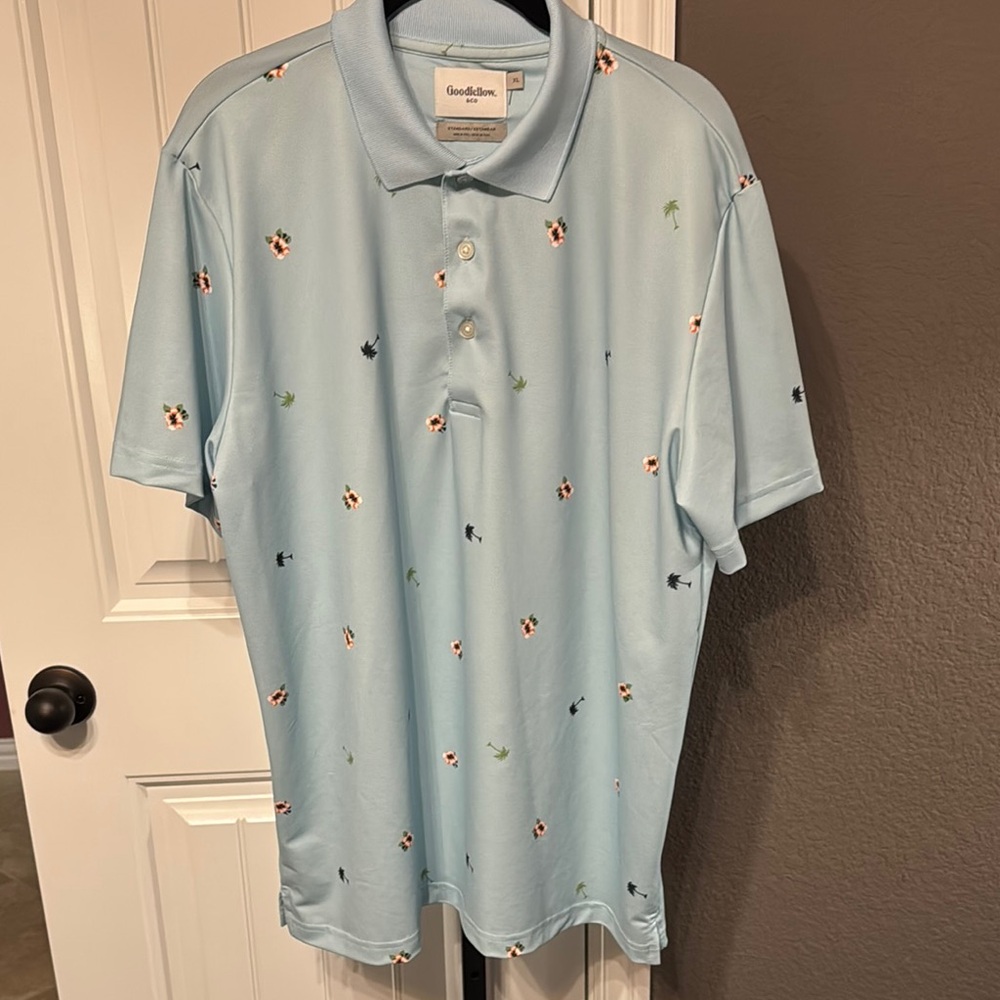 Goodfellow & Co Blue Polo Shirt with Short Sleeves and Tropical Pattern